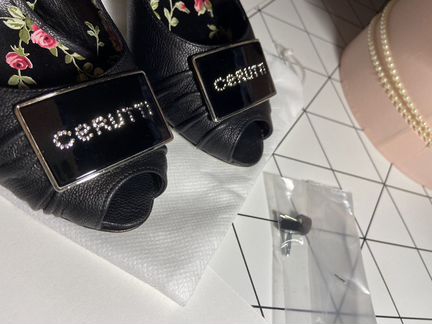 Босоножки mario cerutti 35