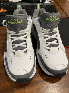 Кроссовки Nike air monarch