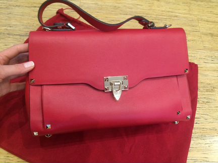 Сумка кожаная Валентино