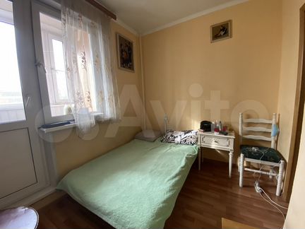 Комната 27 м² в 1-к, 4/16 эт.