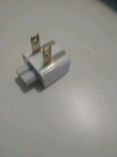 Деталь з/у iPad-американца