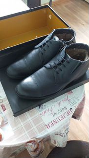 Туфли зимние С темно синем отливом. смотрятся отли