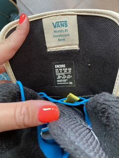 Продам ботинки для сноуборда Vans