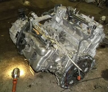 Двигатель Toyota Land Cruser 5.7 3UR-FE мотор бу