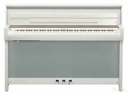 Пианино Yamaha CLP-685 PWH + ноутбук в подарок