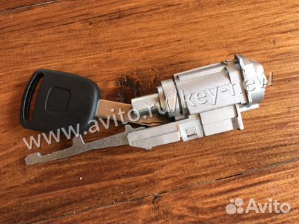 Личинка замка зажигания Honda