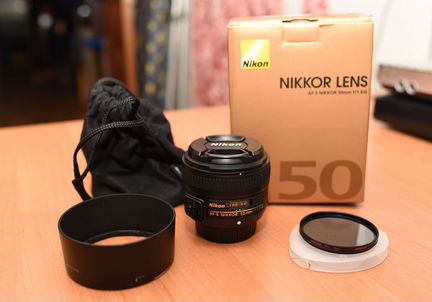 Объектив Nikon 50mm f/1.8G