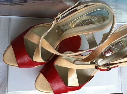 Босоножки в отпуск Испания на 39-40 размер, кожа