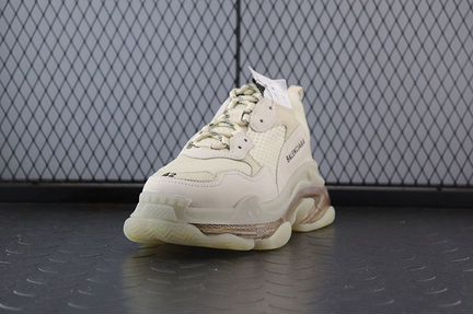 Balenciaga Triple S