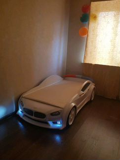 Кроватка-машина