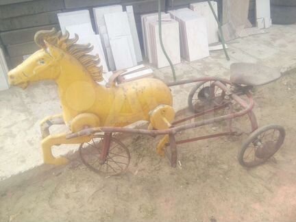 Конь педальный