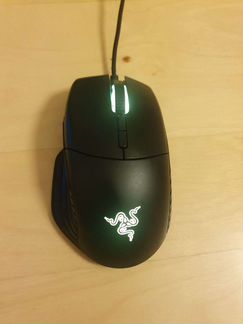 Игровая мышь Razer Basilisk