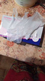 Перчатки виниловые