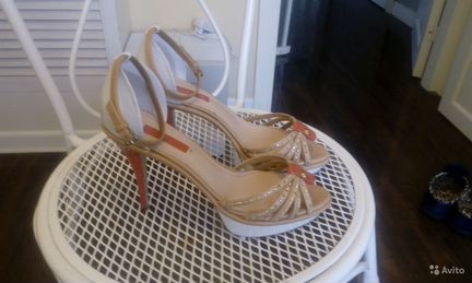 Босоножки Италия фирмы Poletto