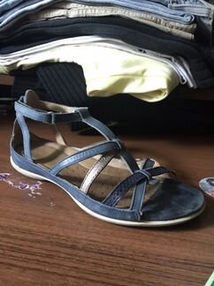 Босоножки ecco