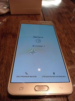 Телефон Samsung J7 2016