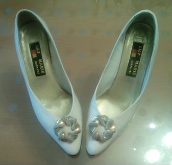 Туфли белые 37 р-р