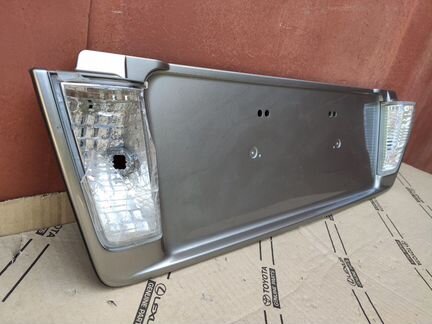 Накладка Lexus LX 3 570 450D борта багажника