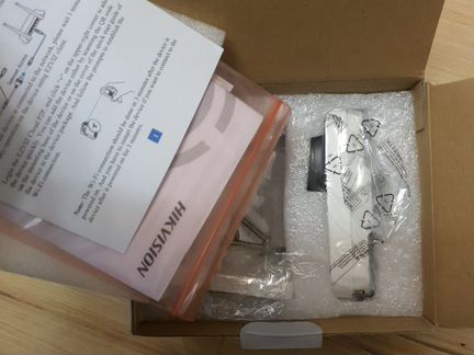 Продам камеры видеонаблюдения Hikvision DS-2CD2432