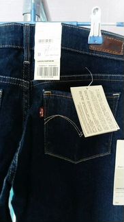 Джинсы Levis