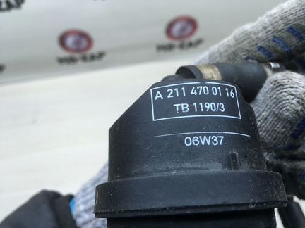 Клапан демпферный паров топлива Mercedes W211