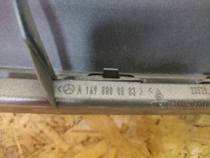 Решетка капота Mercedes W245 A169 W245 turbo