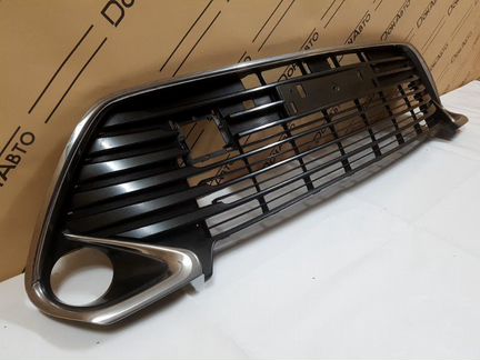 Решетка бампера Toyota Camry V55