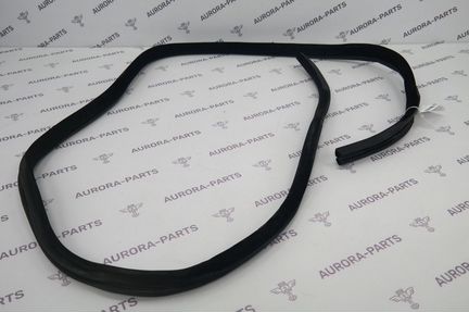 Уплотнитель Range Rover 4 L405 2012