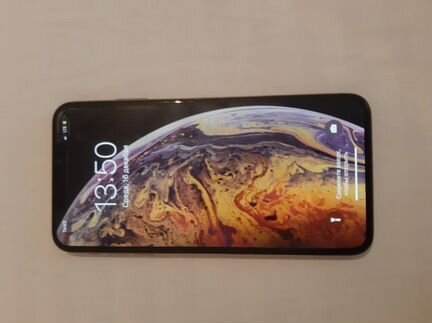 Телефон iPhone xs max