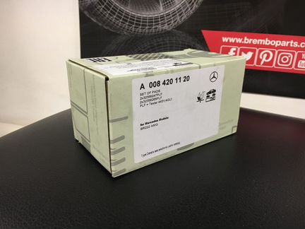 Тормозные колодки задние на Mercedes W222