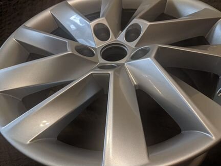 Skoda stratos 7J x 17