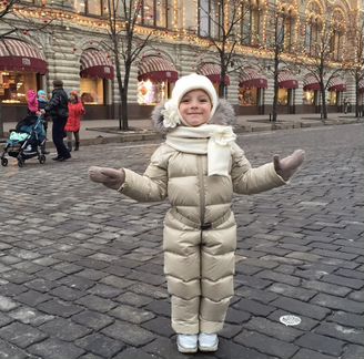 Комбинезон Moncler бежевый