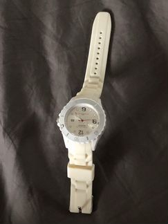 Часы right IN time