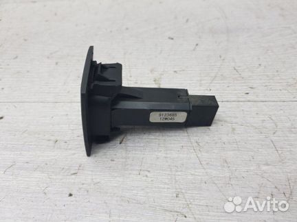 Кнопка Volvo S80 AS B5254T10 2012