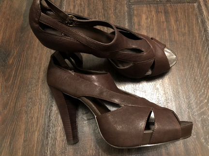 Босоножки. Почти новые, в идеальном состоянии