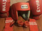 Перчатки и шлем для бокса