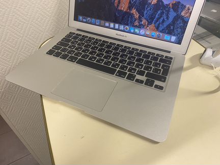 Macbook AIR 2015 13.3 дюйма \новый аккумулятор