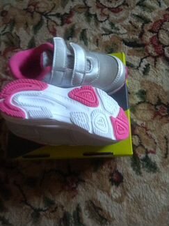 Новые кроссовки Demix