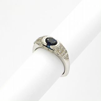 Кольцо сапфиром и бриллиантами, золото 750 пробы