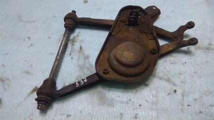 Рычаг передний нижний левый на Шевроле Нива