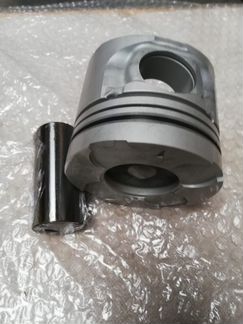 Поршень Mitsubishi L200 Pajero Sport 4D56 1110C315