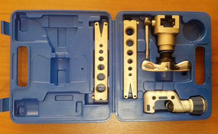 Инструмент для развальцовки медных труб