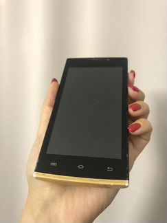 Телефон Смартфон BQ 4702 Osaka