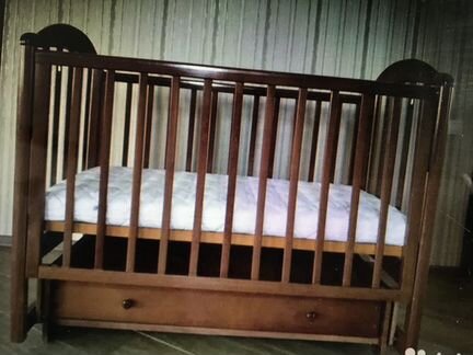 Кроватка детская