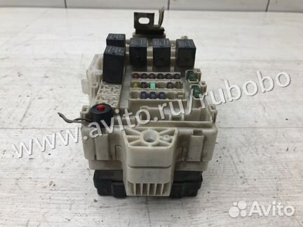 Блок предохранителей салонный Mitsubishi Galant 8