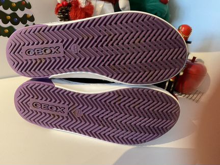 Geox 32