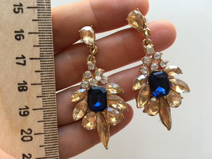 Серьги с кристаллами