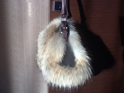 Шикарная меховая сумка Max Mara, оригинал