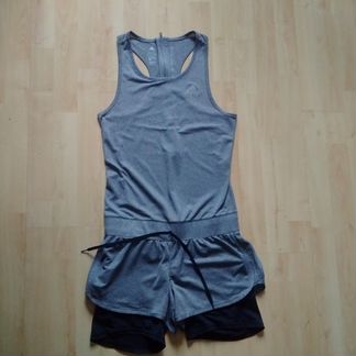 Adidas running новый комбинезон. Размер S