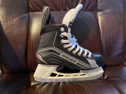 Хоккейные коньки bauer x200 размер 40,5 euro